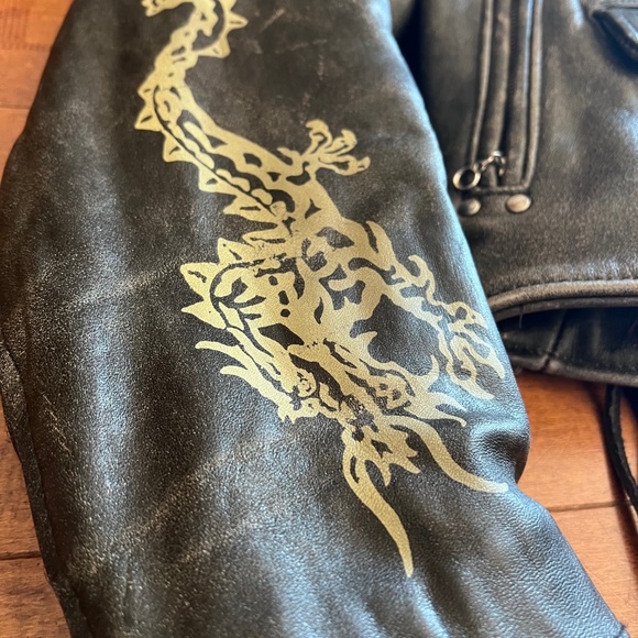 VINTAGE DISTRESSED LEATHER MOTORCYCLE RACING JACKET - Picture 5 of 9